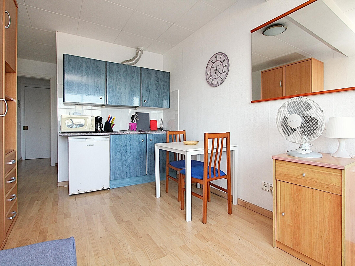 Studio vue mer 1ère ligne, terrasse panoramique à Lloret - Photo 4