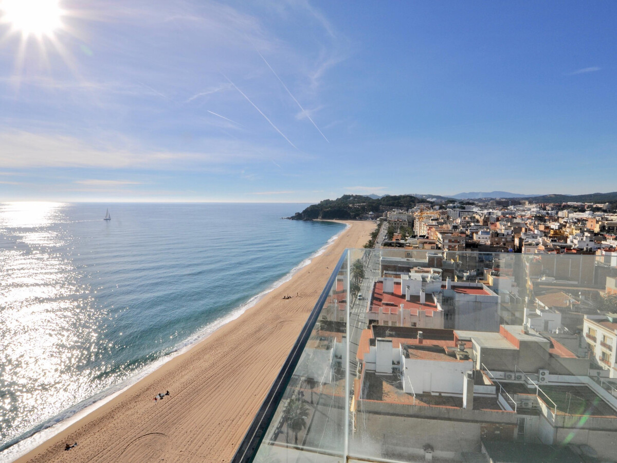 Appartement 5 pers., 14e étage, vue mer à Lloret de Mar - Photo 4