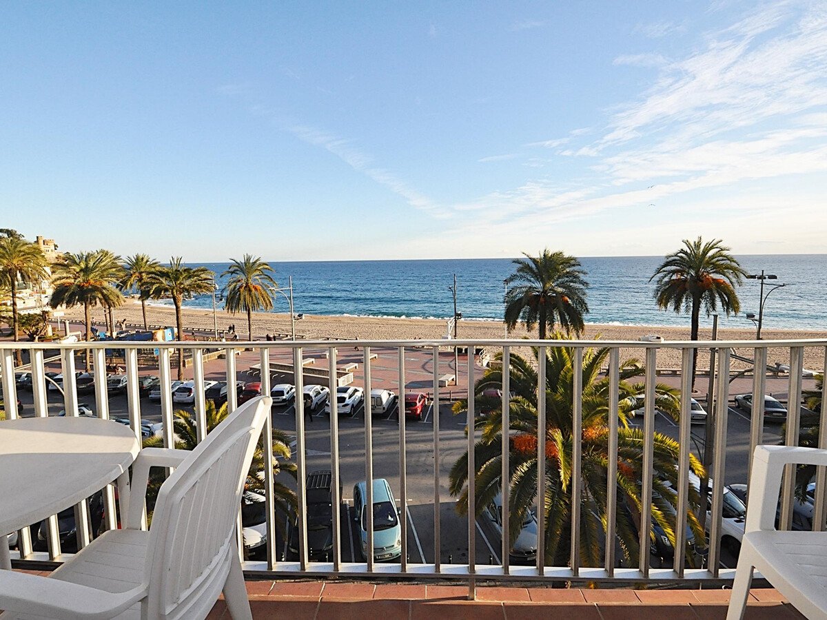 Appartement face à la mer, première ligne plage Lloret - Photo 8
