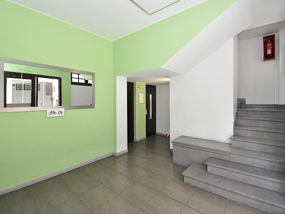 Appartement face à la mer, première ligne plage Lloret - Photo 16