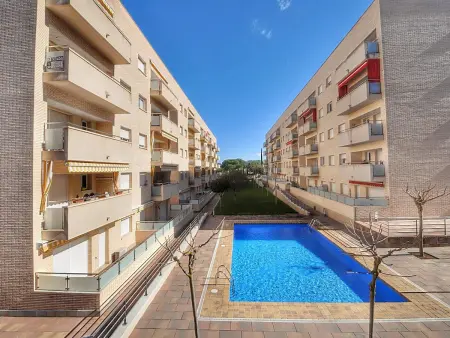 Appartement Fenals, Lloret de Mar : terrasse, 3 piscines et jardin : photo 2