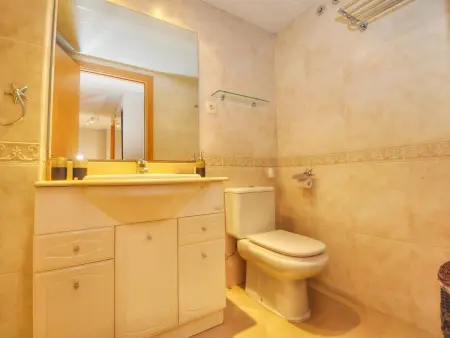 Appartement Fenals, Lloret de Mar : terrasse, 3 piscines et jardin : photo 14