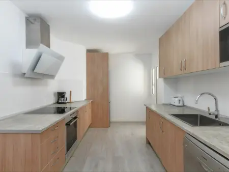 Appartement 2 chambres avec terrasse 18m² à 150m de plage : photo 14