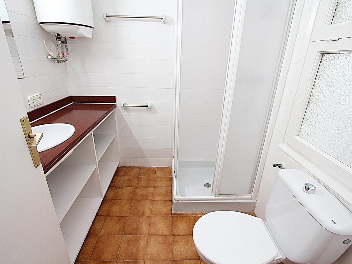 Appartement vue mer 1ère ligne de plage à Lloret de Mar - Photo 14