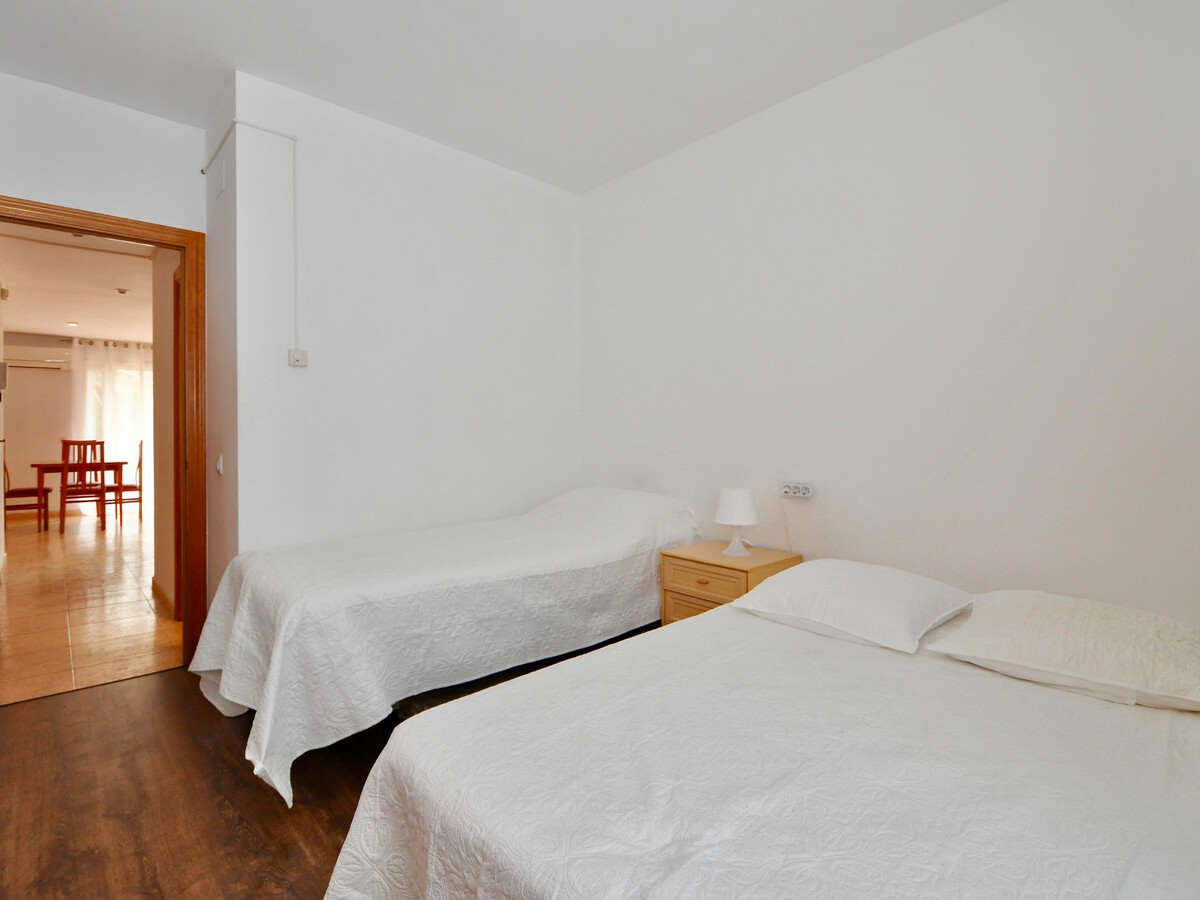 Appartement 40m² terrasse privée, piscine communautaire, 400m de la mer - Photo 14