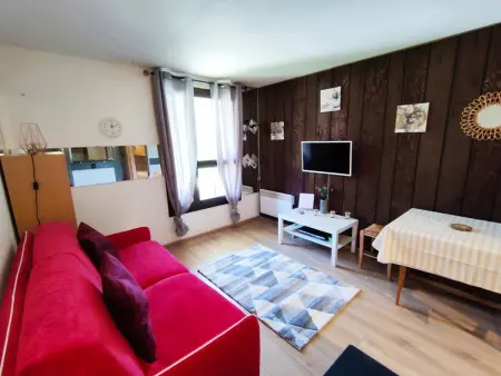 Location appartement à Isola 2000, Charmant Studio Lumineux au Hameau, à 150m des Pistes, WiFi Inclus
