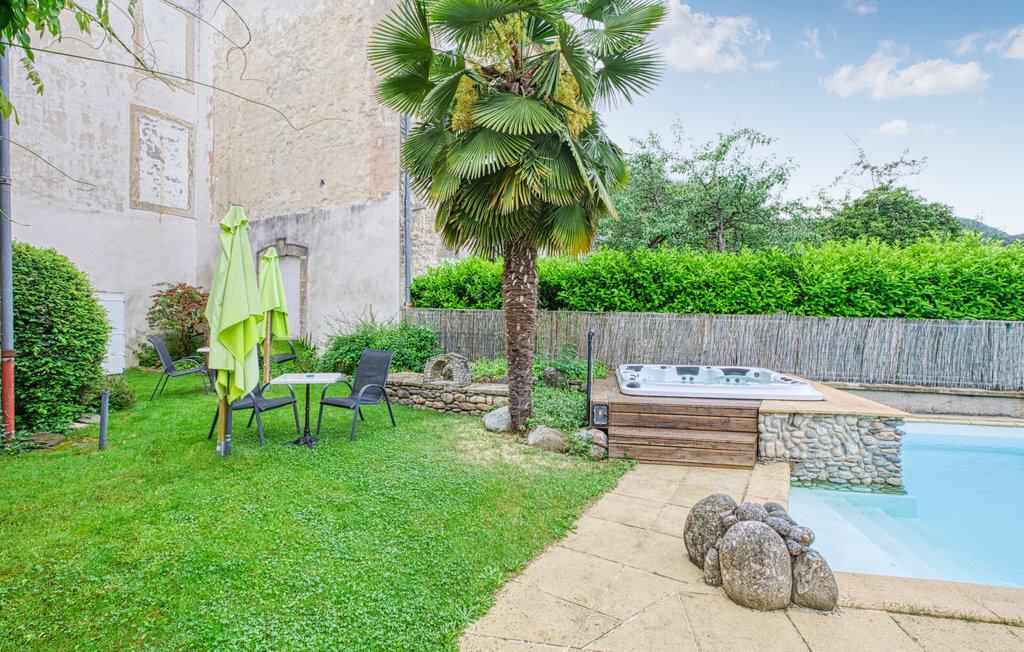 Appartement avec piscine et jacuzzi à Saint-Jean-du-Bruel - Photo 2