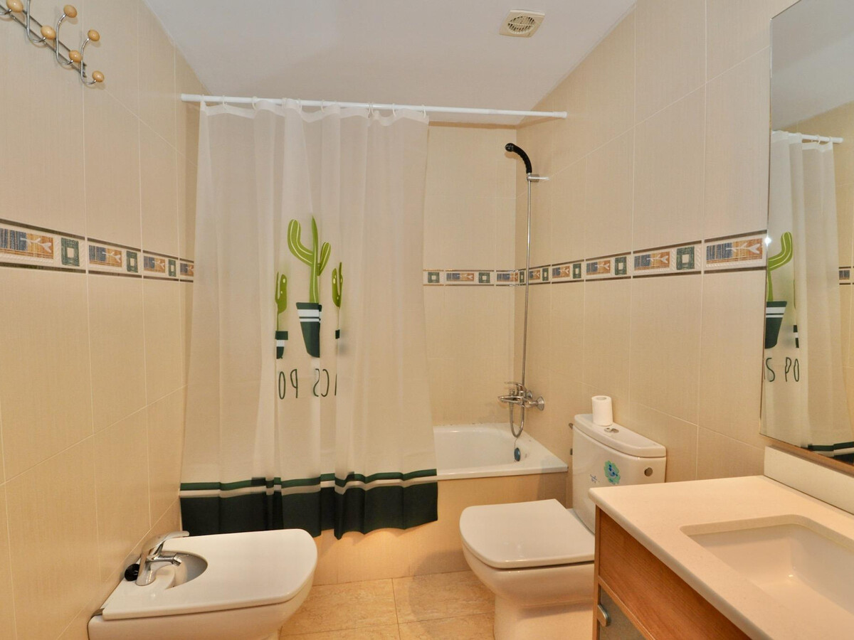 Appartement 4 pers. centre Lloret, 250m plage et terrasse - Photo 8