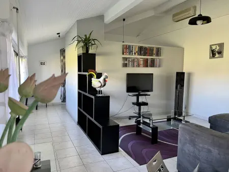 T2 Bis Cambo-les-Bains : jardin privatif et parking : photo 7