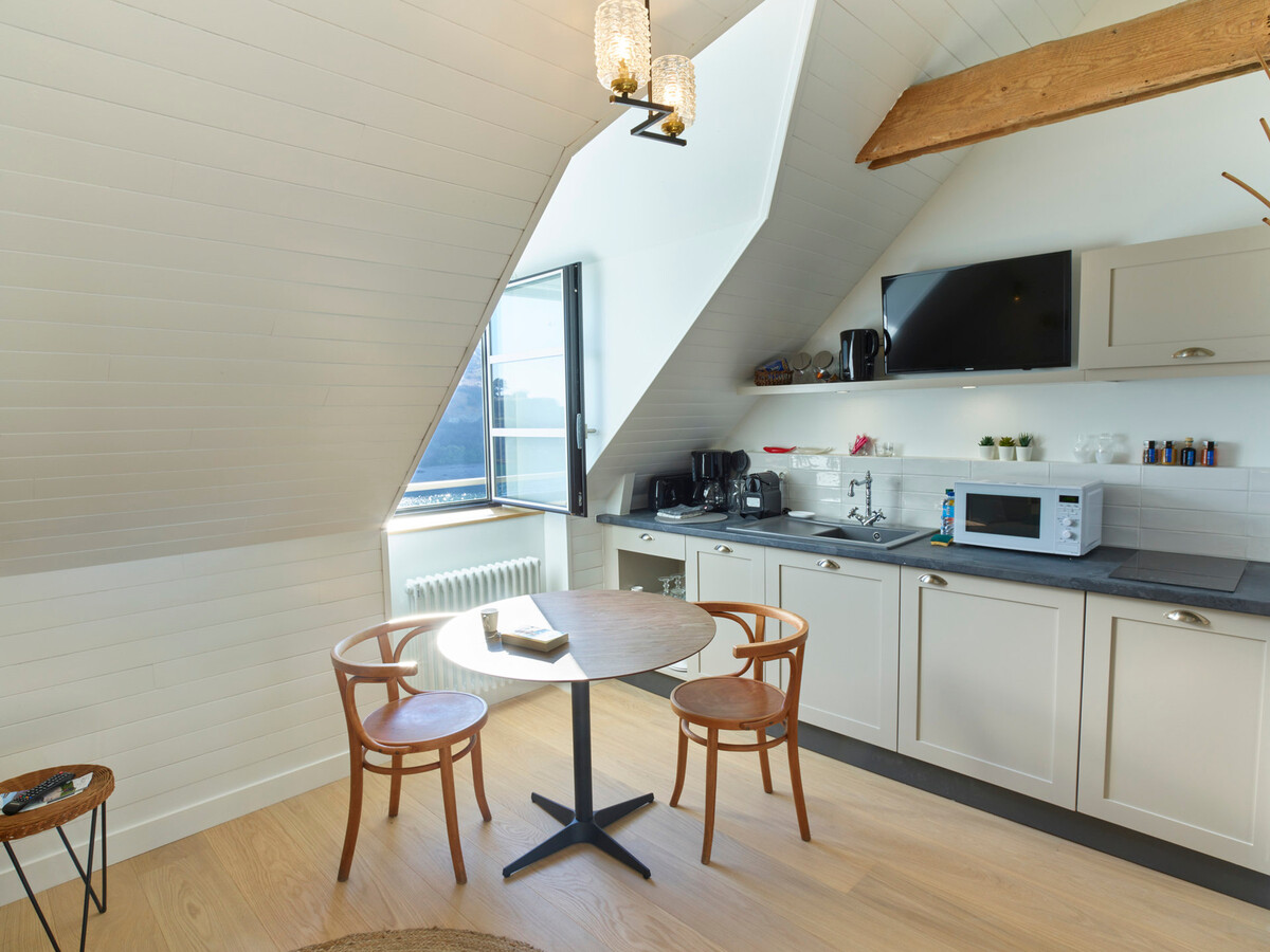 Studio moderne Hôtel Du Phare - Vue port à Sauzon - Photo 2