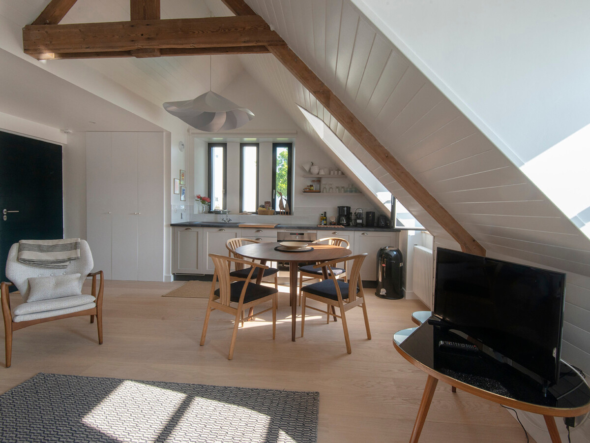 Studio vue mer à Sauzon, cœur du port et phare - Photo 2