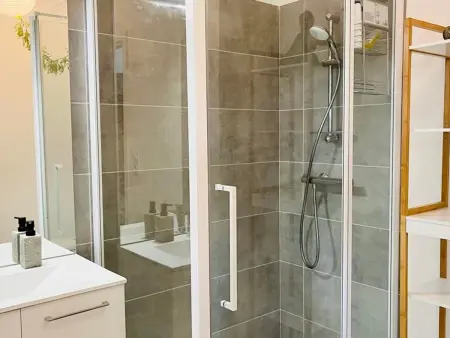 Appart 2 pièces garage privé, 280m plage – Calvi : photo 14
