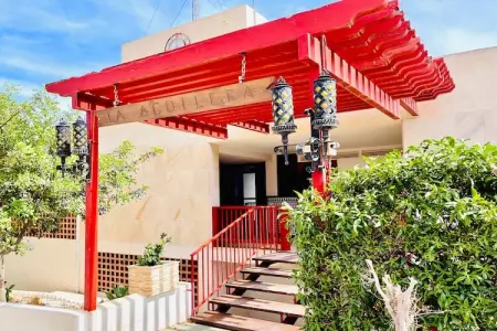 Location appartement à La Garrofa, Escapade avec vue sur la mer à La Garrofa