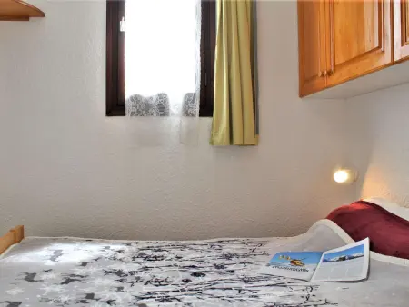 Appartement 3 pièces Risoul 1850, 100 m des pistes : photo 9