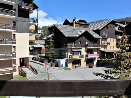 Appartement 3 pièces Risoul 1850, 100 m des pistes : photo 16