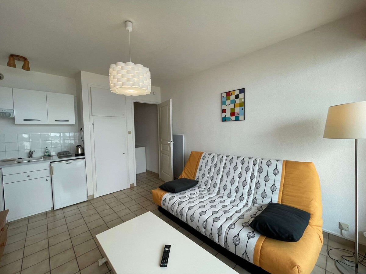 Studio 12ème étage vue mer, parking et balcon loggia - Photo 3