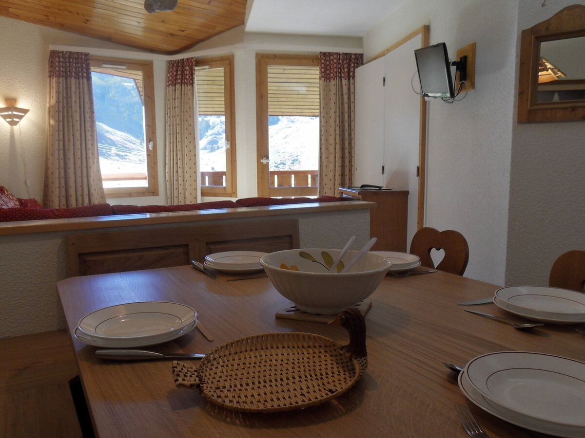 Appartement 3 pièces skis aux pieds, balcon vue pistes - Photo 6