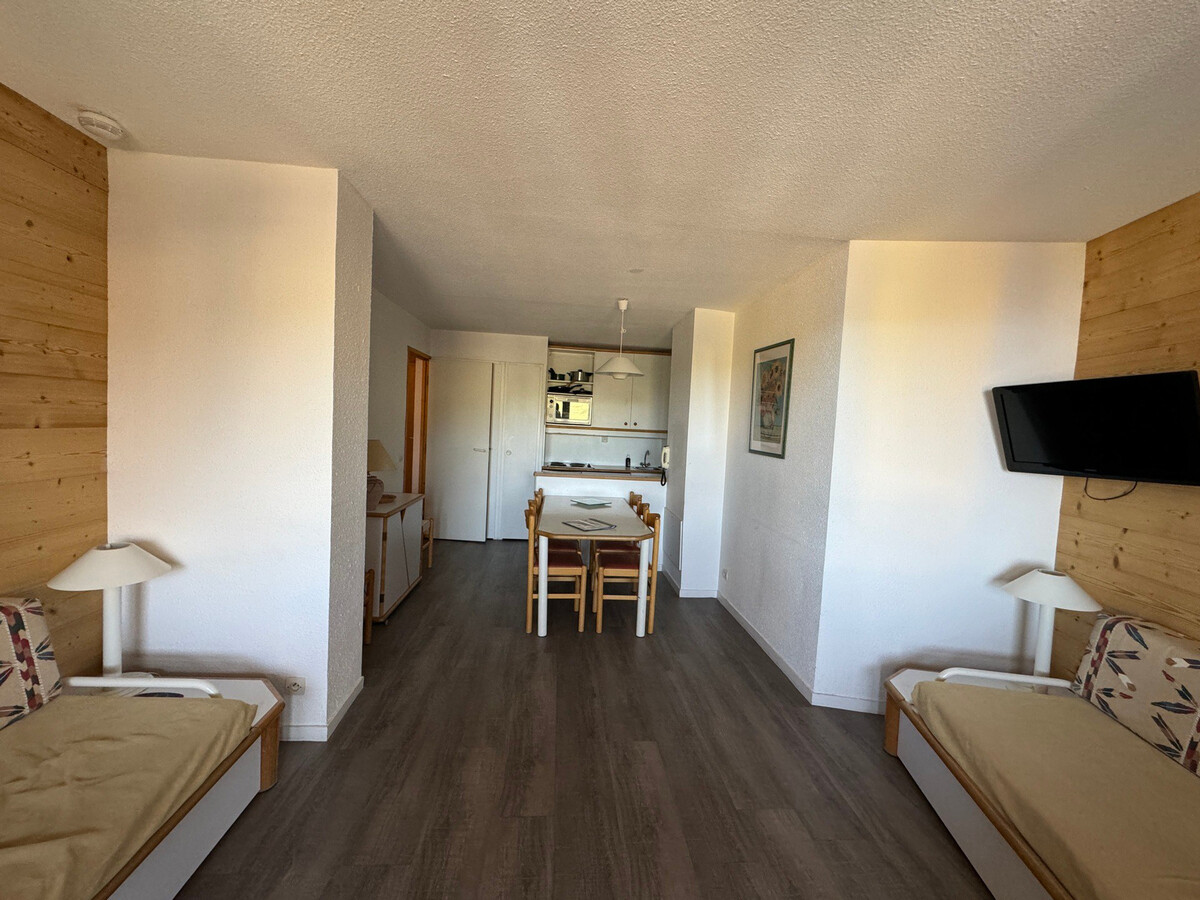 Appartement 6 pers skis aux pieds, balcon vue pistes - Photo 2