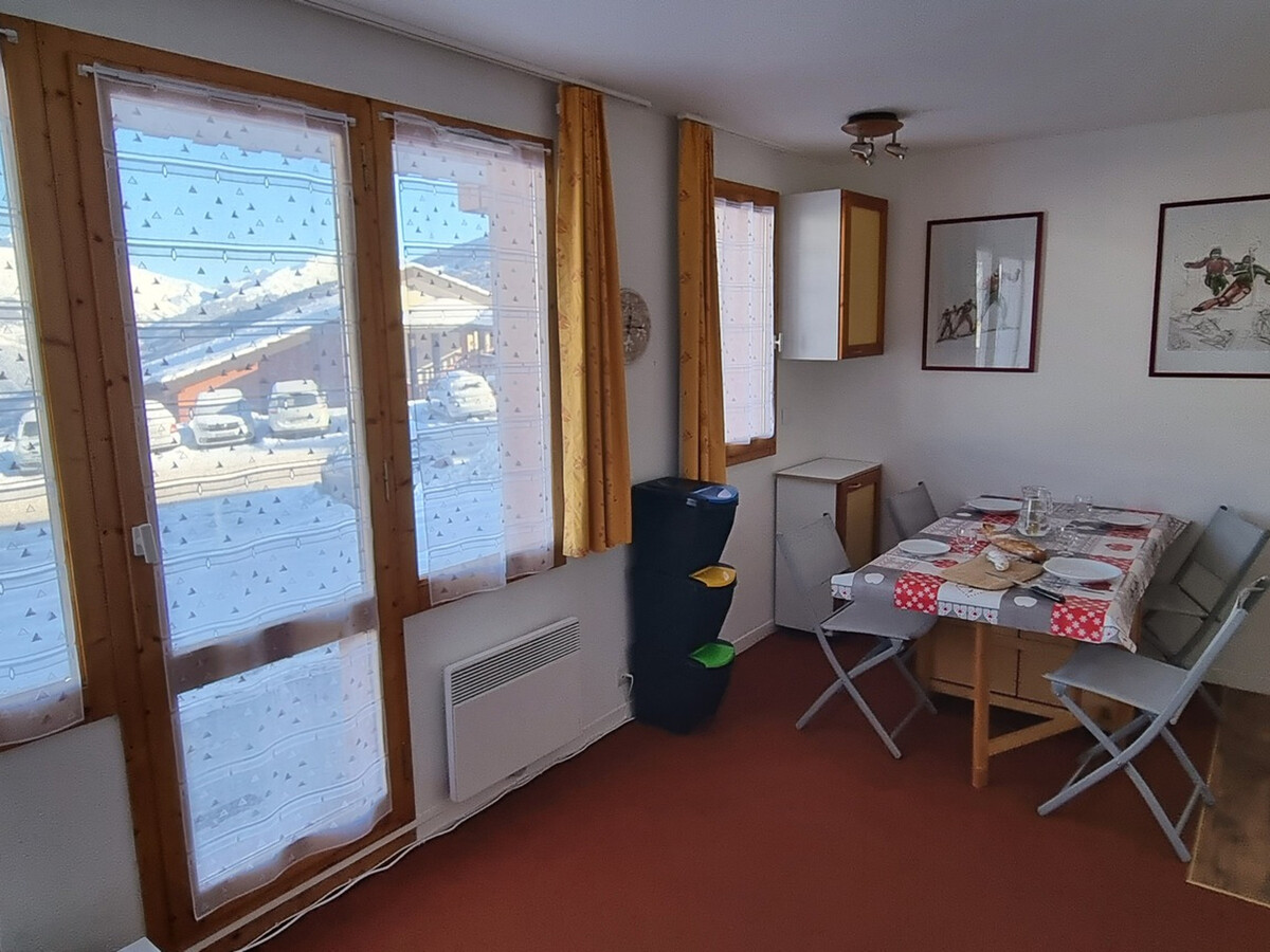 Studio 24m² 50m pistes, terrasse et barbecue - Photo 2