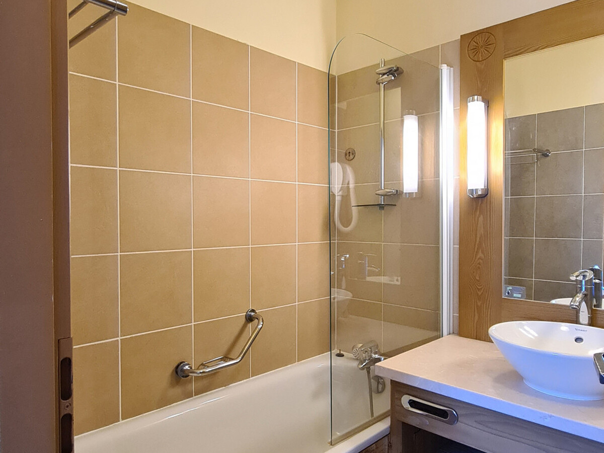 Appartement 8 personnes, balcon Sud, piscine & spa à Flaine - Photo 9