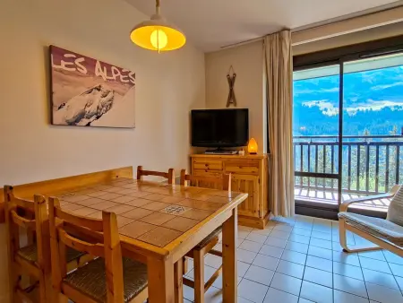 Studio rénové avec balcon Sud face aux pistes à Flaine : photo 6