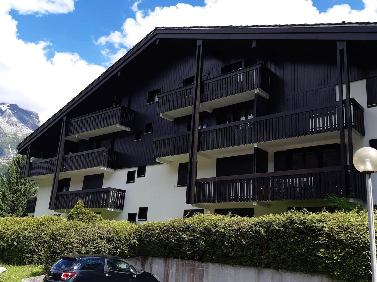 T2 montagne avec balcon et parking à Chamonix - Photo 10