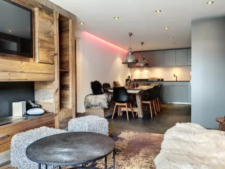 Location appartement à Val d'Isère, Appartement Centre Val-dIsère pour 6 pers, Balcon Ensoleillé