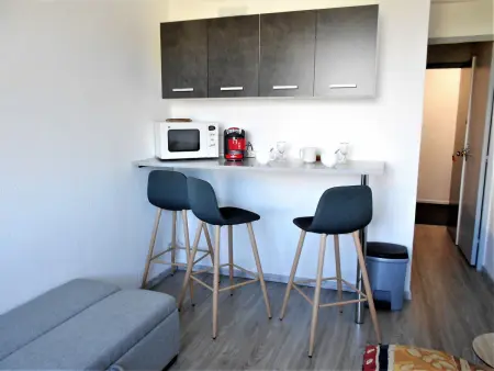 Location appartement à Le Corbier, Studio rénové skis aux pieds, accès piscine
