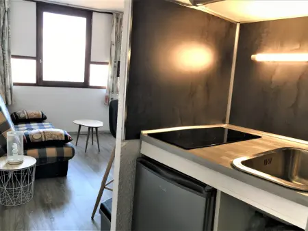 Studio 16m² rénové skis aux pieds, piscine chauffée : photo 6