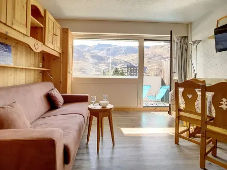 Location appartement à Les Menuires, Studio rénové 4 pers, accès pistes, balcon sud