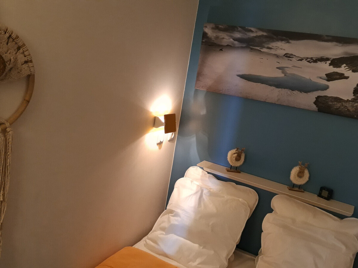 Appartement 3 pièces rénové, 8 pers, balcon, parking - Photo 7