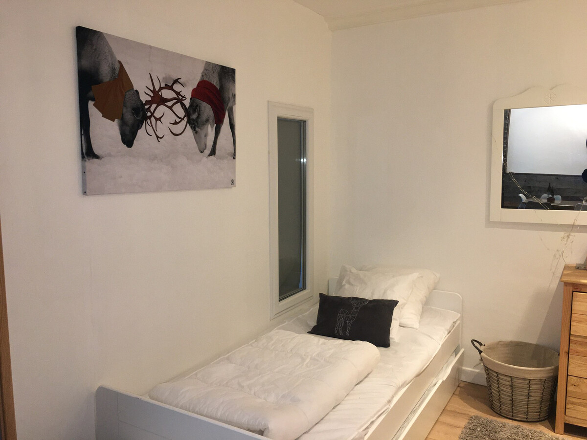 Appartement 54m² rénové, 8 personnes, balcon sud-ouest et parking - Photo 6