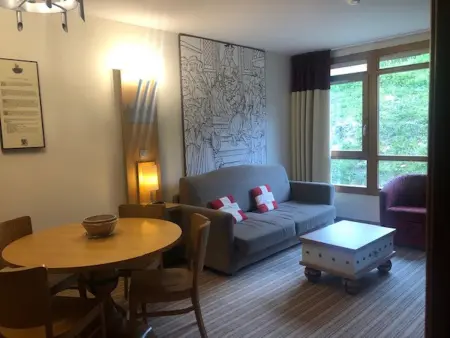 Location appartement à Les Arcs 1800, Appartement de standing avec balcon, skis aux pieds