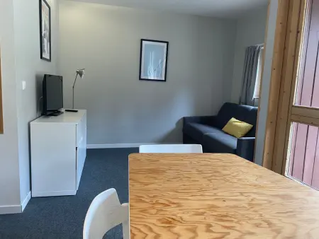 Location appartement à Les Arcs 1800, Studio cabine rénové calme avec balcon et wifi, parking inclus