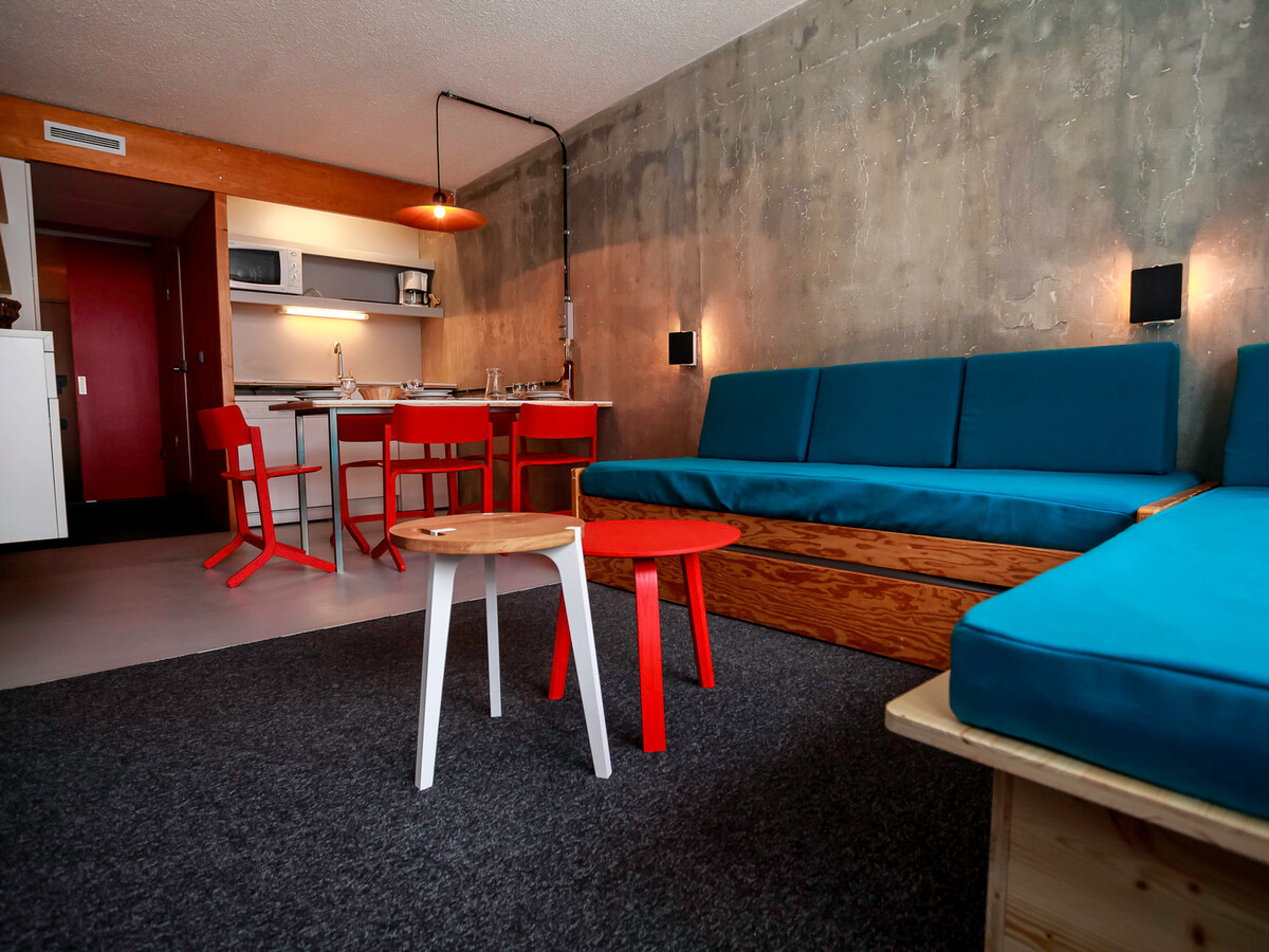 Studio rénové 27m² aux pieds des pistes, balcon Sud - Photo 11