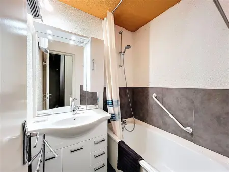 Studio 4/5 pers. Pied des pistes, Balcon, Animaux admis - Photo 8