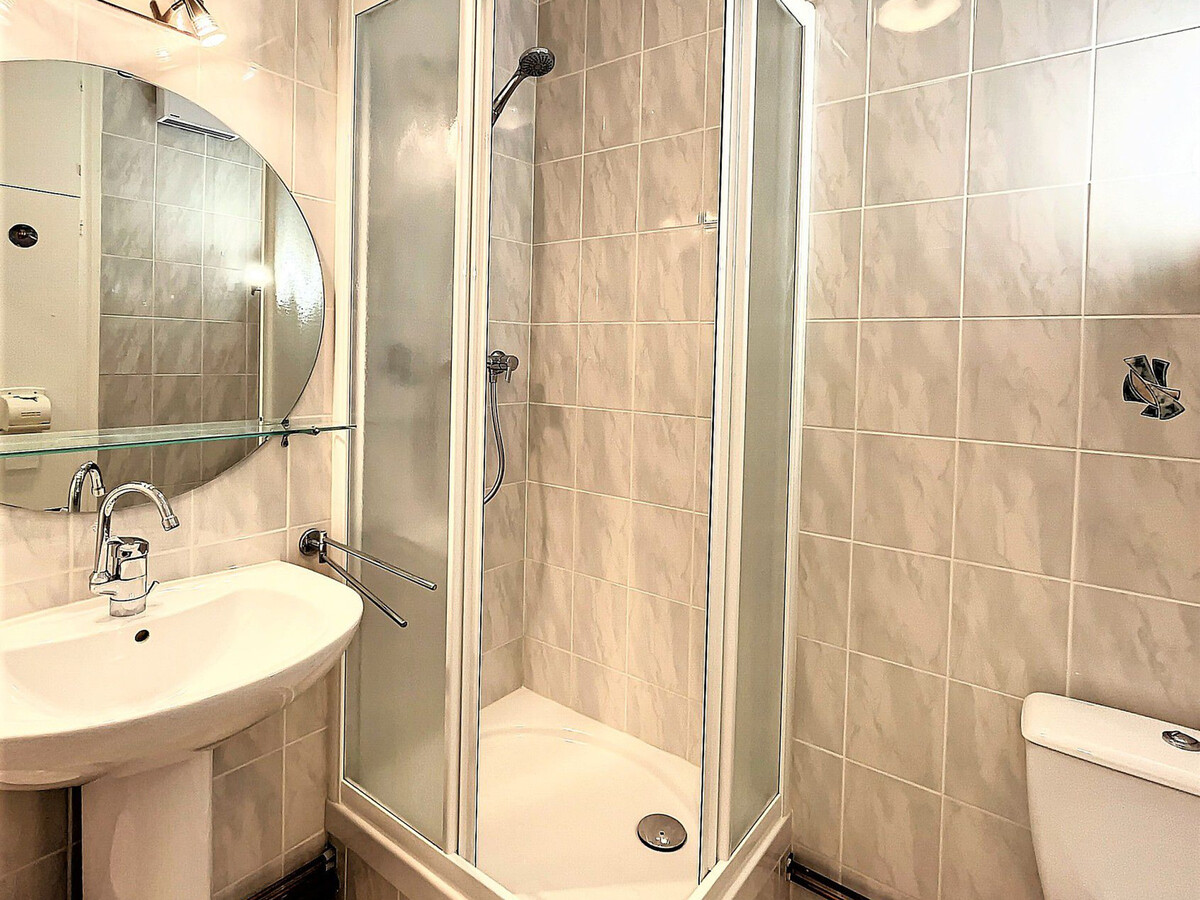Studio 22m² balcon sud, piscine chauffée incluse - Photo 13