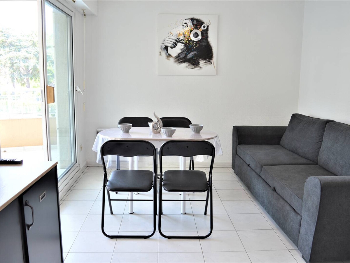 T2 centre Cavalaire avec terrasse, garage et ascenseur - Photo 9