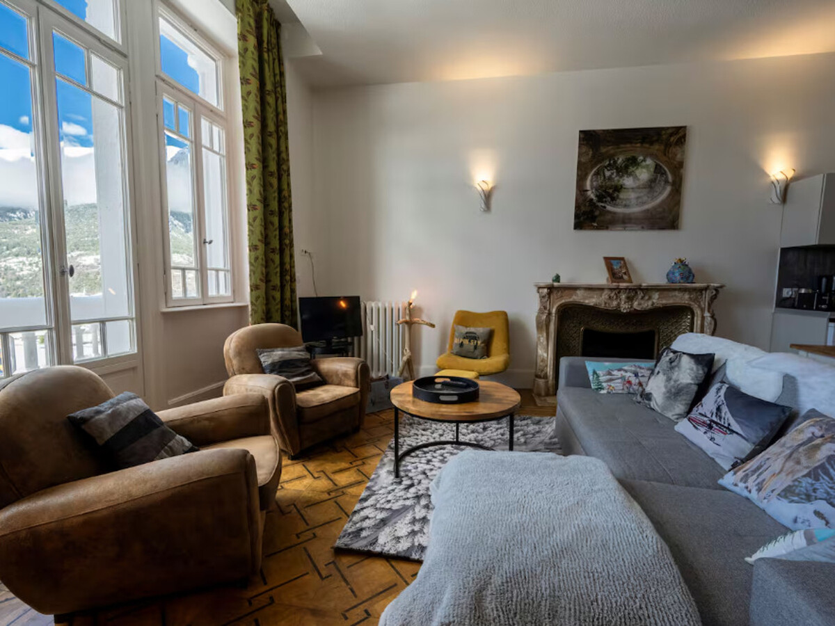 Appartement 100m² avec terrasse, piscine intérieure et sauna - Photo 2