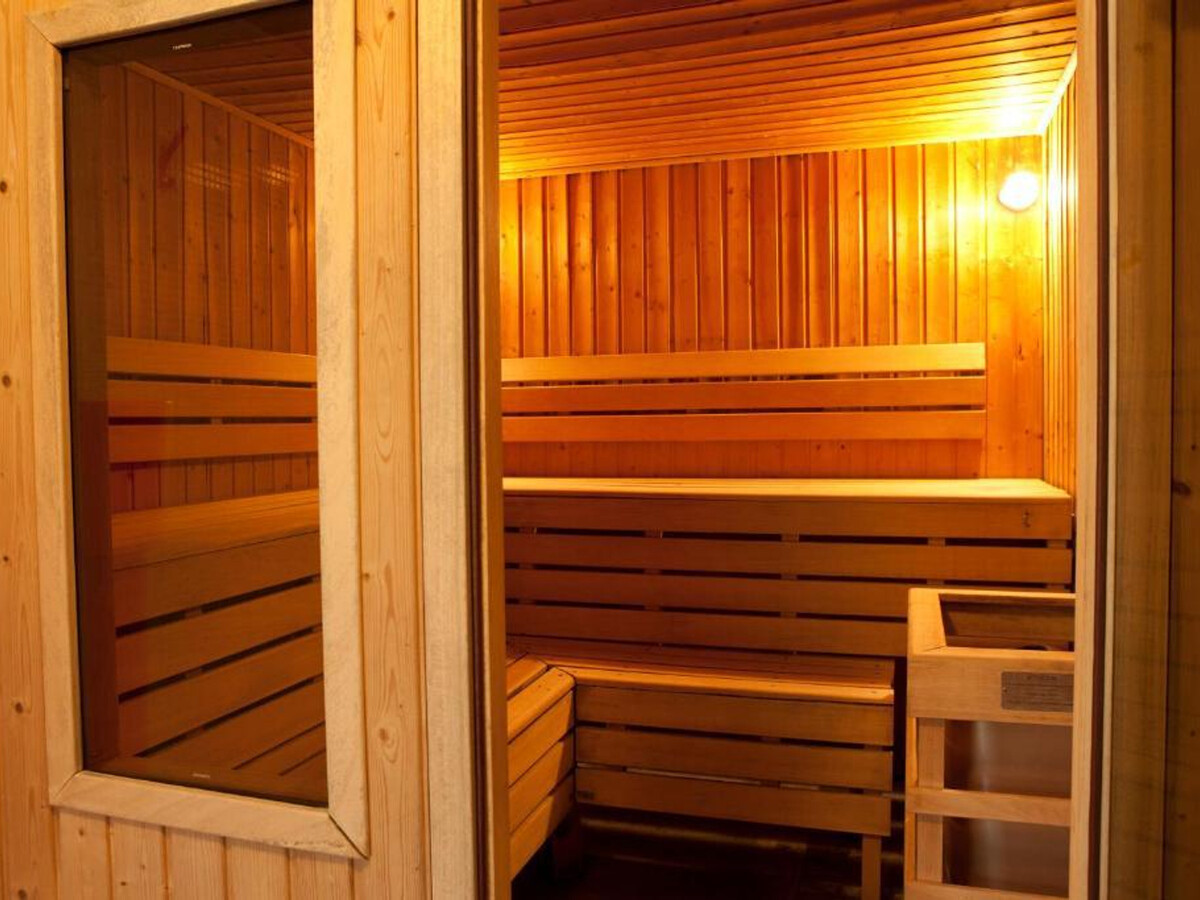 Appartement 100m² avec terrasse, piscine intérieure et sauna - Photo 12