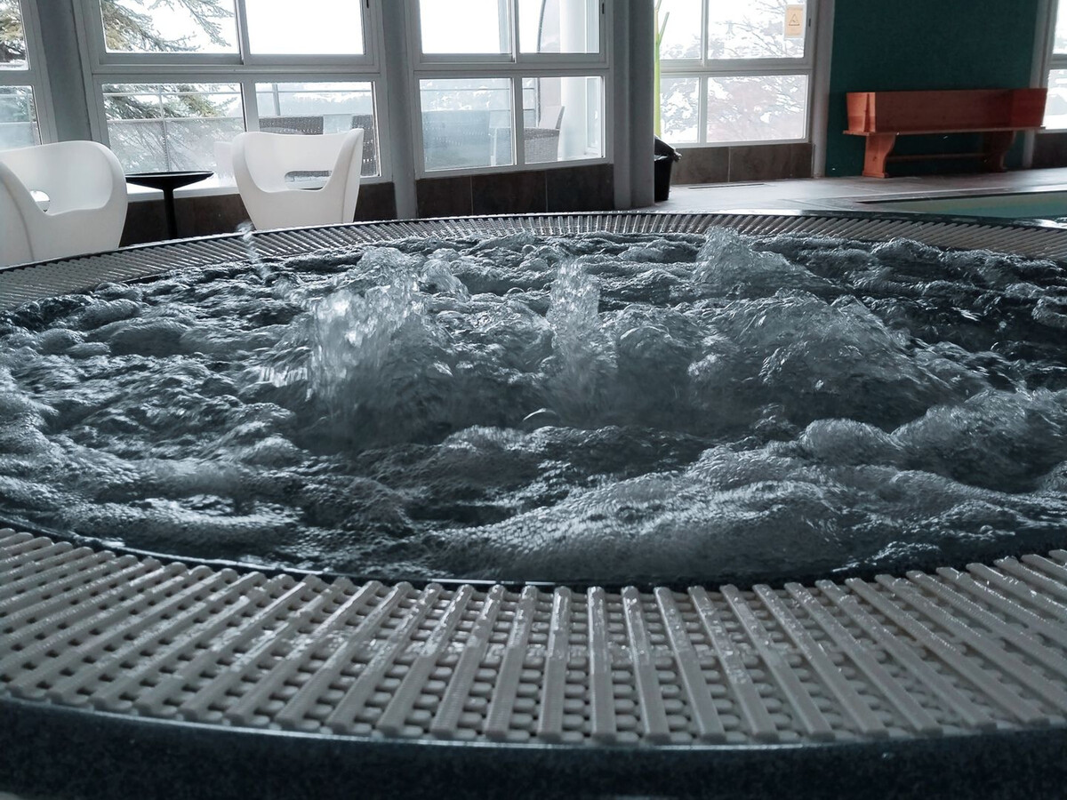 Appartement 100m² avec terrasse, piscine intérieure et sauna - Photo 13