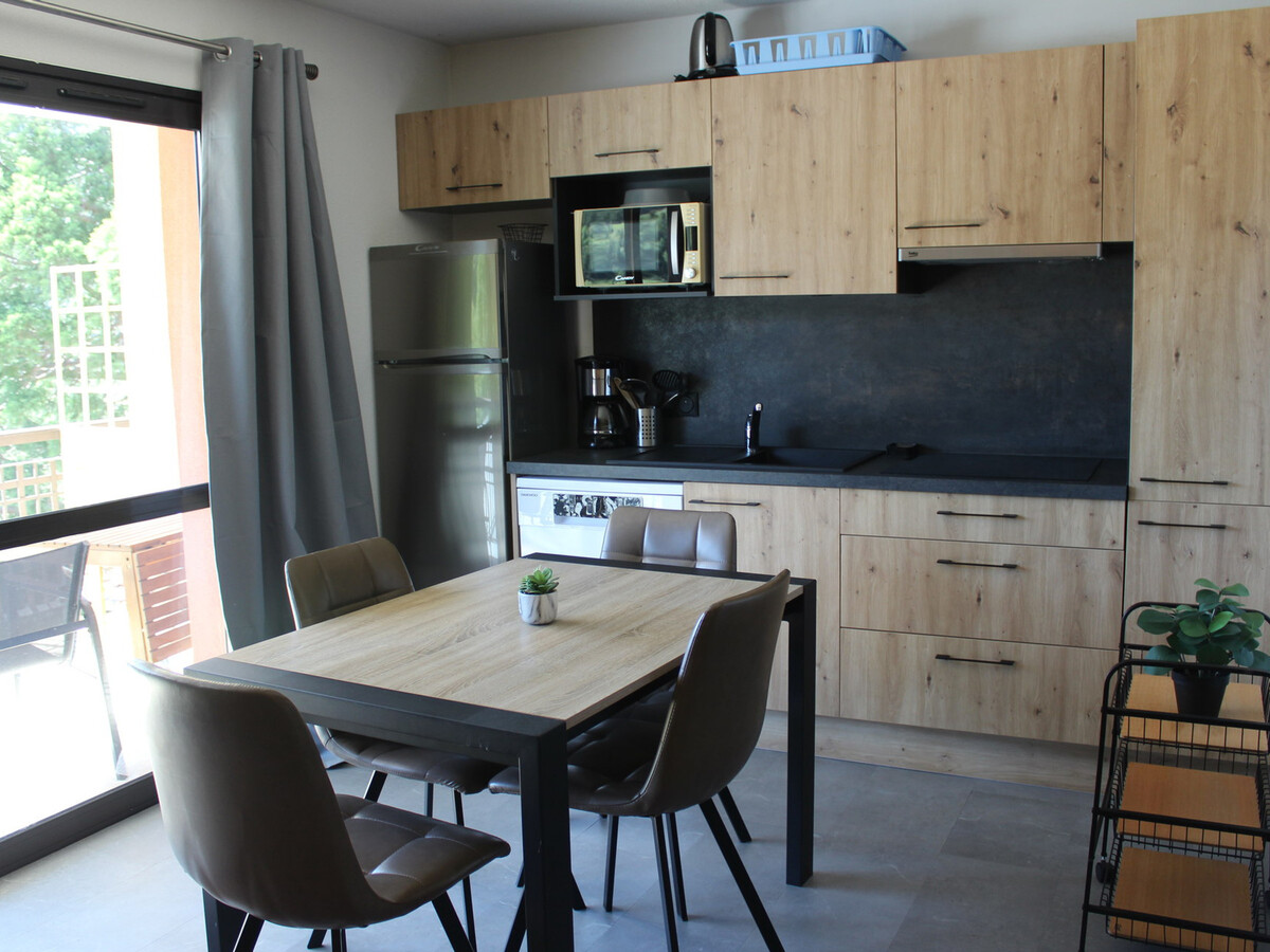 Studio 27 m² rénové, piscine et sauna à Jausiers - Photo 3