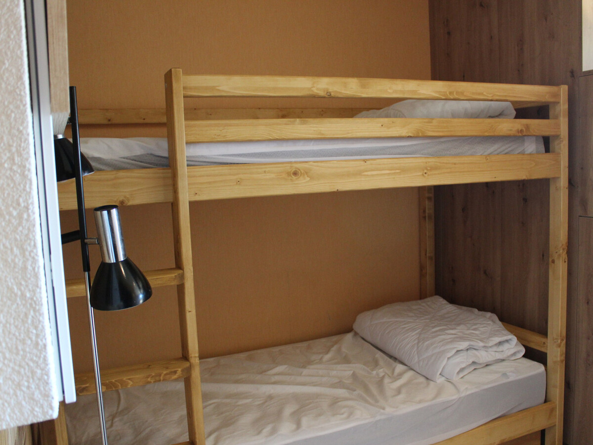 Studio 27 m² rénové, piscine et sauna à Jausiers - Photo 9