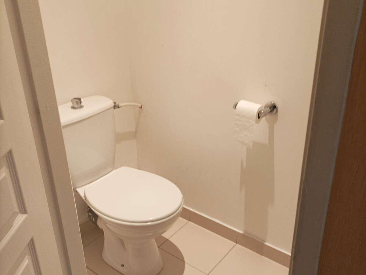 Appartement T4 au château avec piscine intérieure à Jausiers - Photo 5