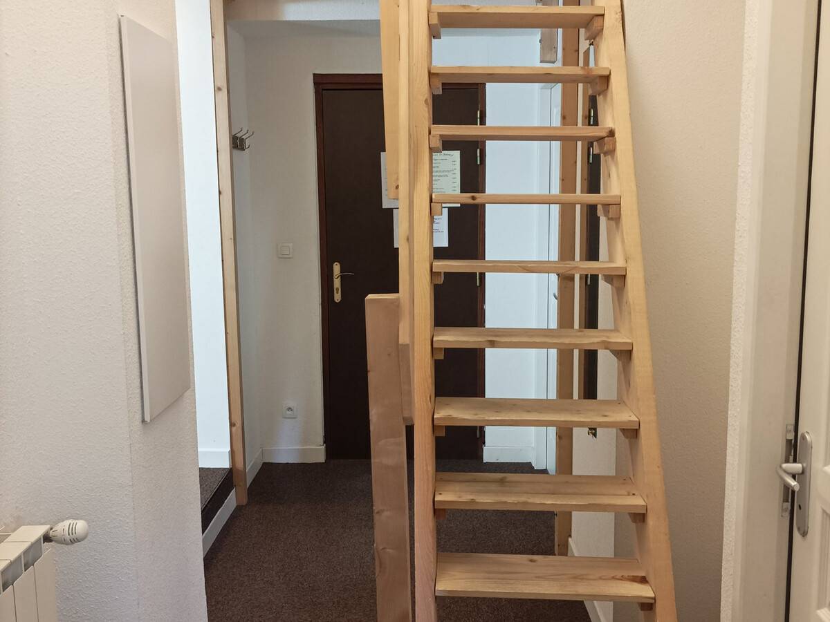 Appartement T4 au château avec piscine intérieure à Jausiers - Photo 8