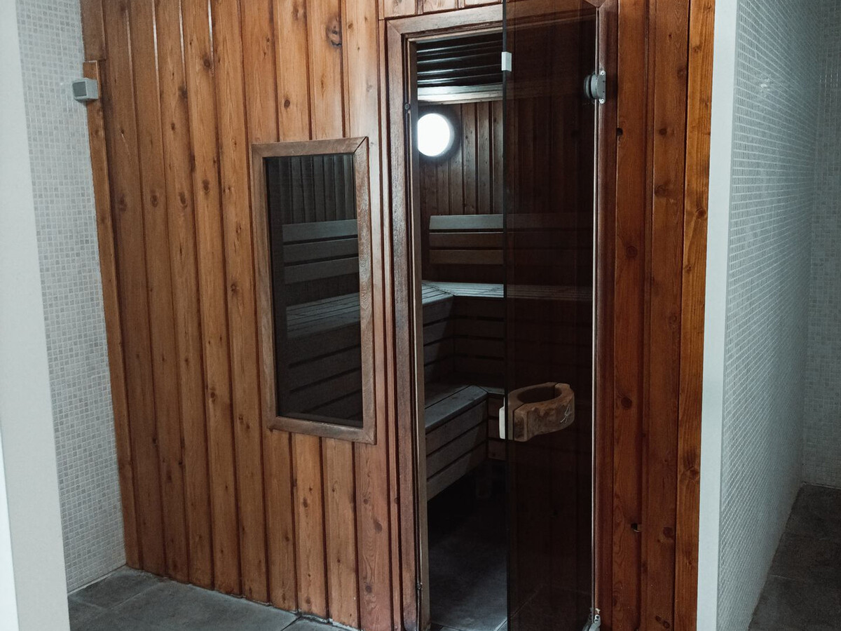Appartement T4 au château avec piscine intérieure à Jausiers - Photo 11