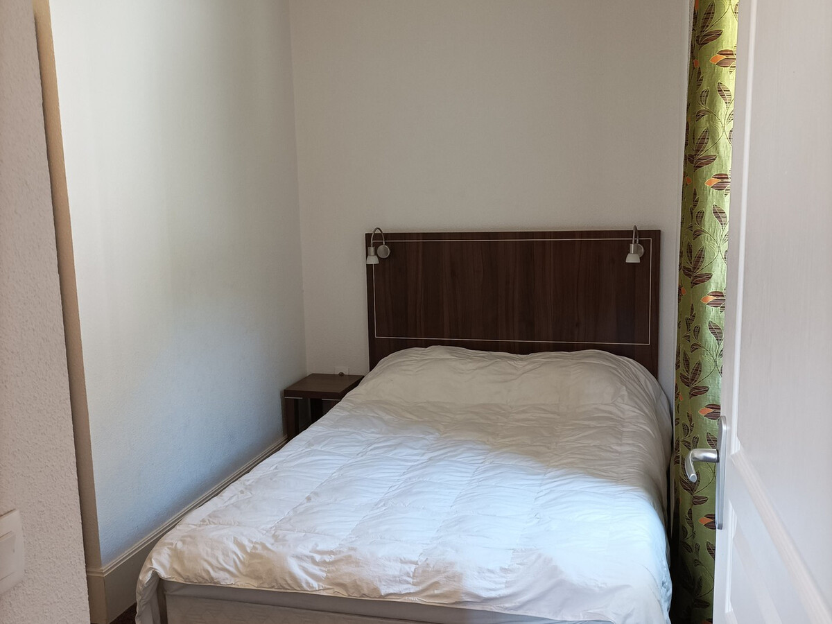 Appartement T2 au château de Jausiers, animaux acceptés - Photo 5