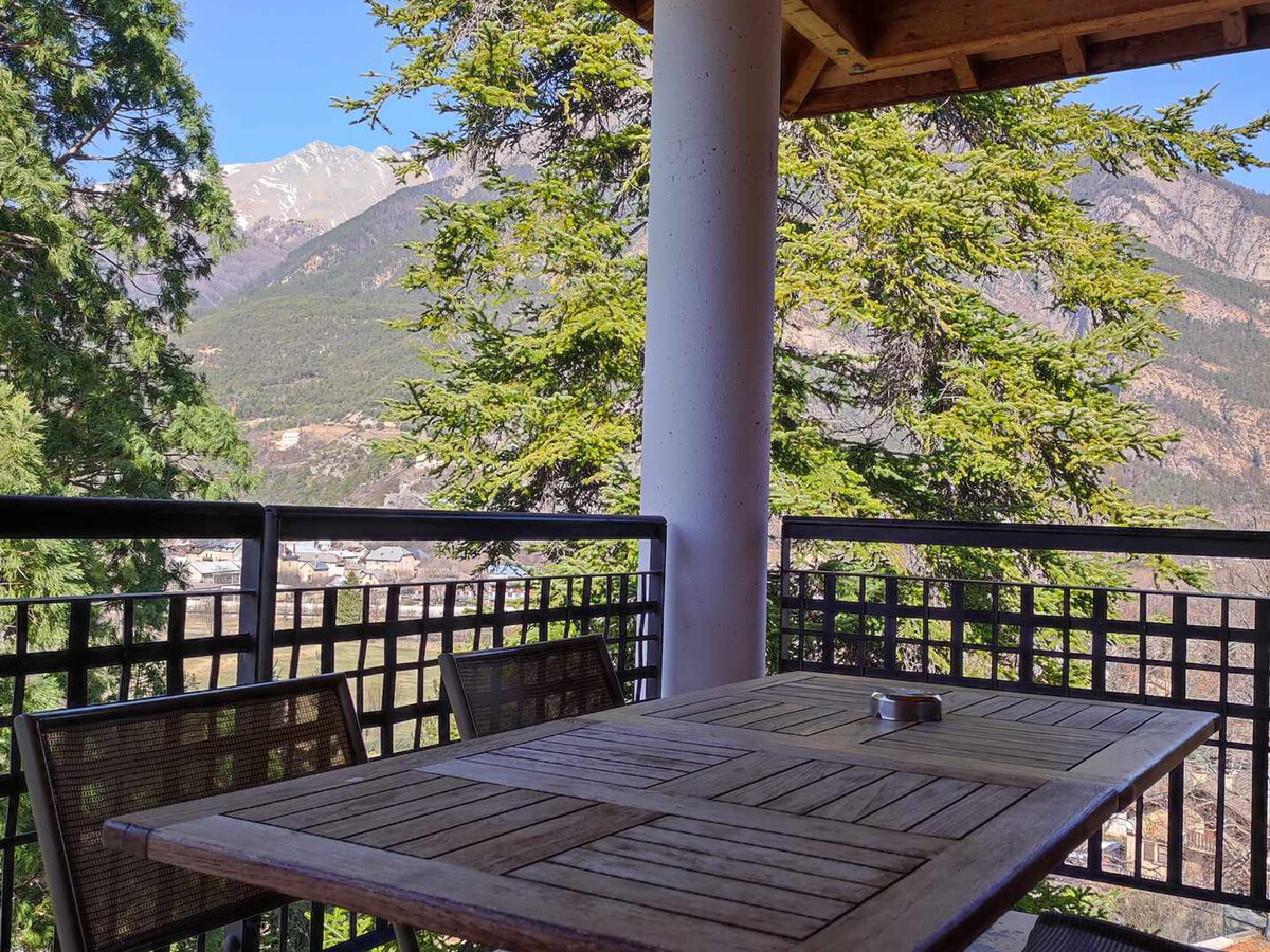 Studio 27m² Jausiers, terrasse sud et accès piscine - Photo 1
