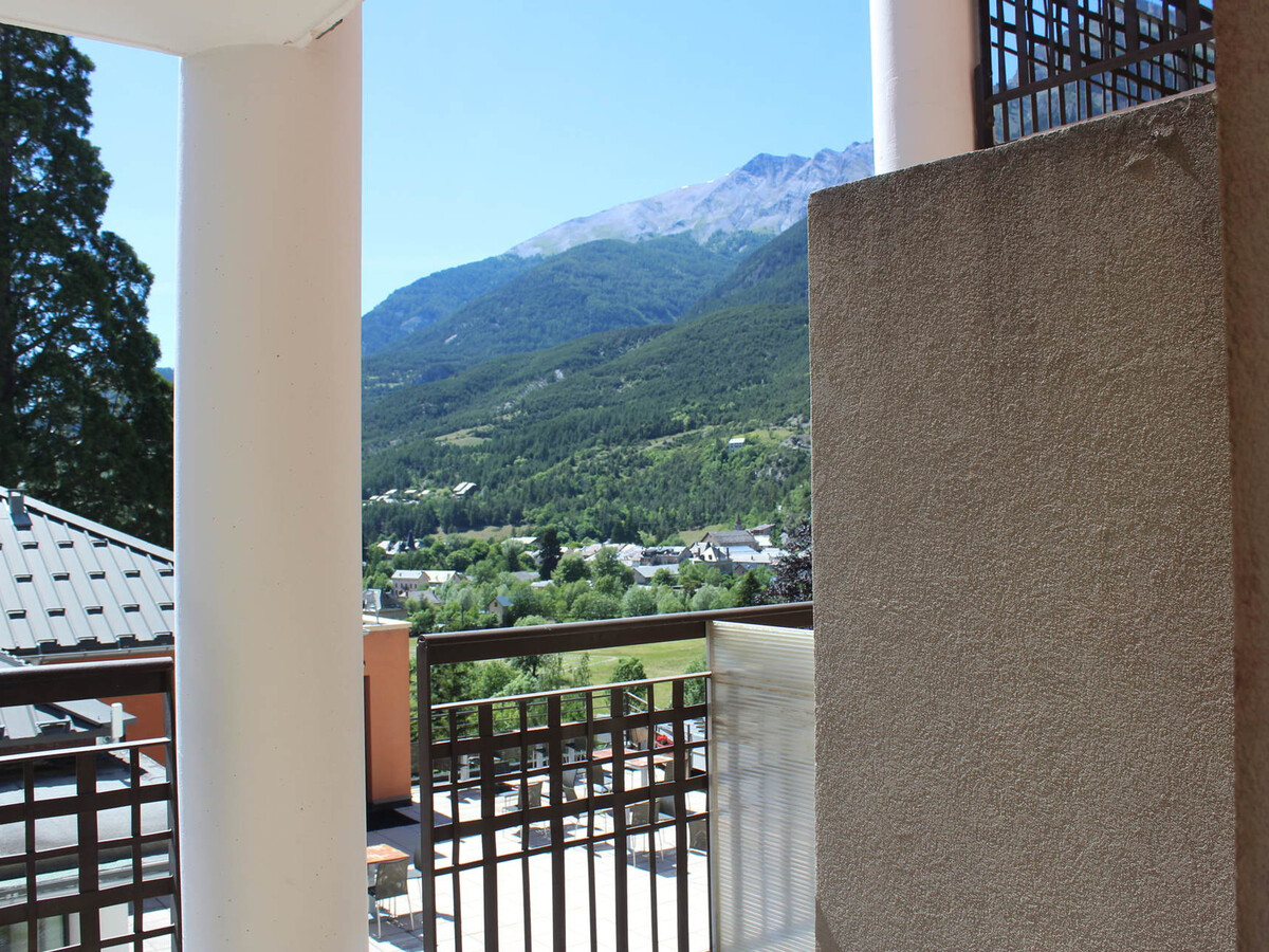 Studio 27 m² à Jausiers, terrasse sud et accès wellness - Photo 2