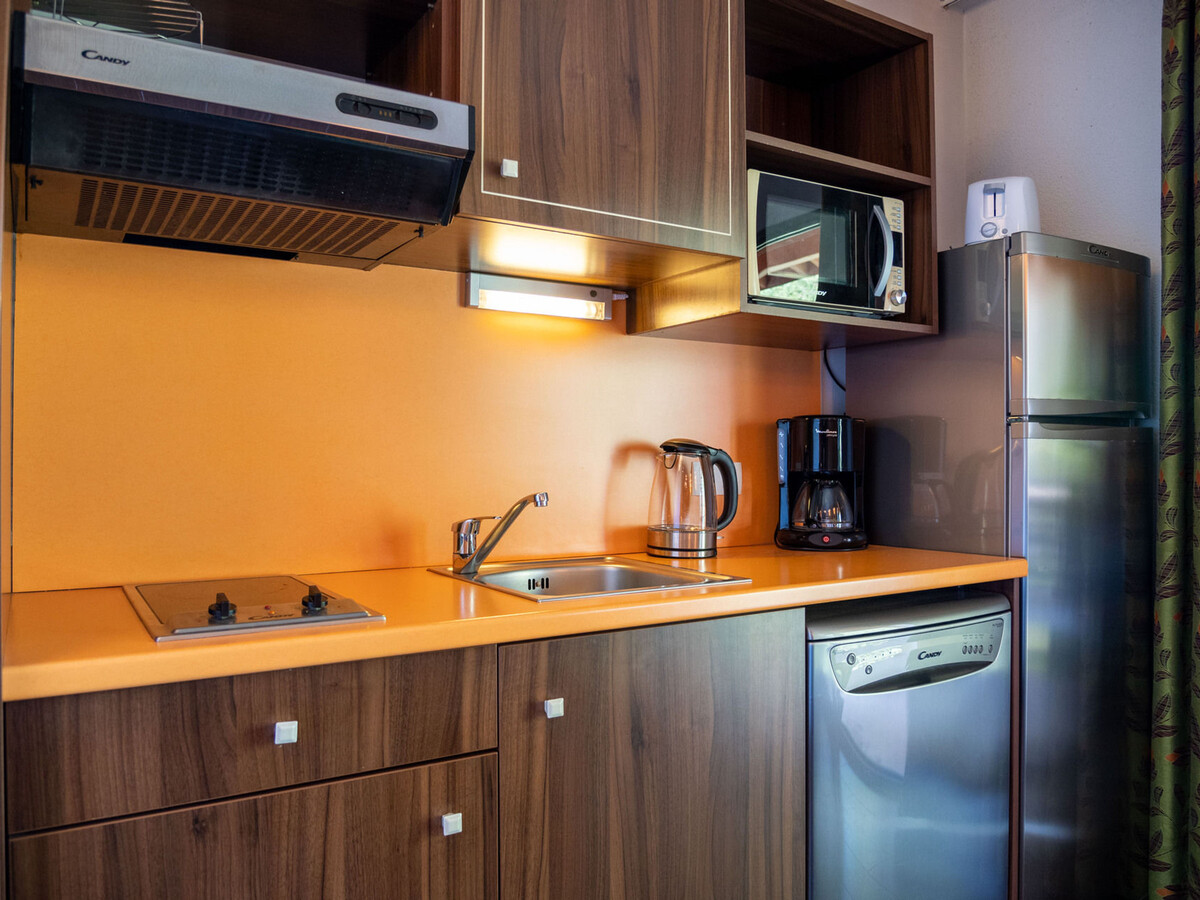 Studio 27 m² avec terrasse, piscine et parking à Jausiers - Photo 4